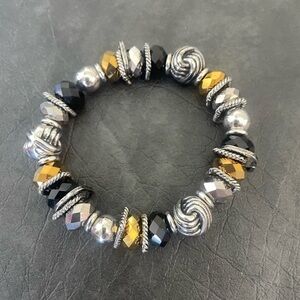 Elegant Silver and Gold Beaded Bracelet